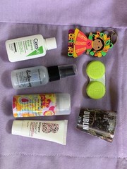 Travel Bundle – Tote Bag, Packing Cubes, Notebook, Toiletries, Water Bottle