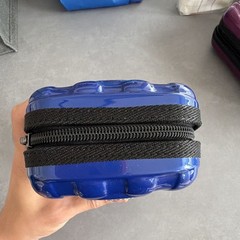 ANA FIRST CLASS Samsonite Hard Shell Zip Travel Toiletry Kit Case Blue & Purple