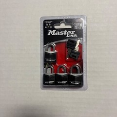Master Lock 4 Pack Padlock 121Q Covered Solid Body, 3/4in (19mm) Wide W3D NEW