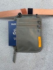 VENTURE 4TH RFID Blocking Travel Wallet /Neck Pouch/Olive/New/Convertible/Slim