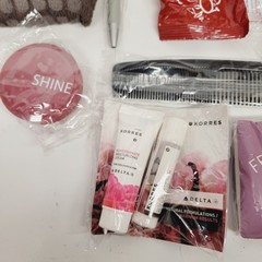 Delta Airlines First Class Essentials Amenity Kit Travel Bag